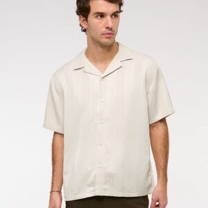 Abercrombie & Fitch Camp Collar Button-Up Shirt